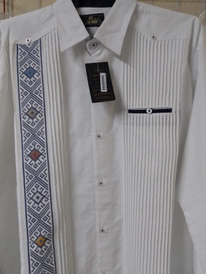 Imagen de WhatsApp 2025-08-13 Guayabera Presidencial con Rombos